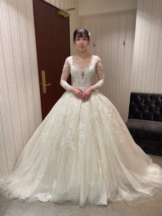 韓国風 ウェディングドレス キラキラ グリッター - スーツ/フォーマル ...